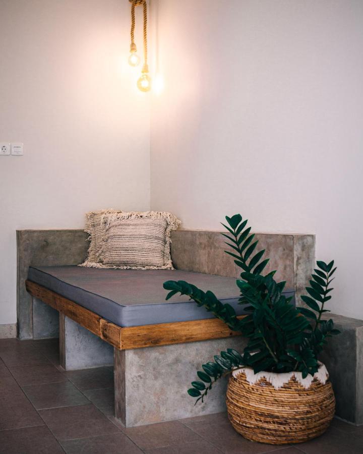 Seaside Tribe - Boutique Surf Stay & Retreat Tanah Lot Dış mekan fotoğraf